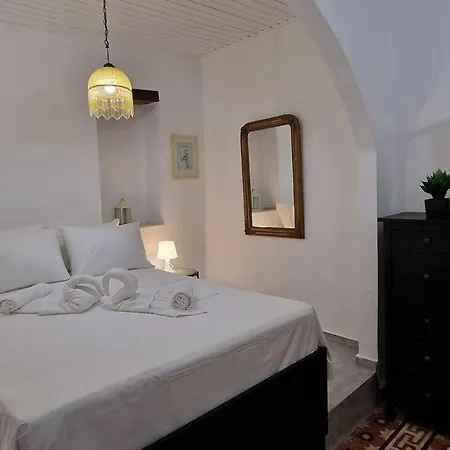 Alma's Hyatt Holiday home *